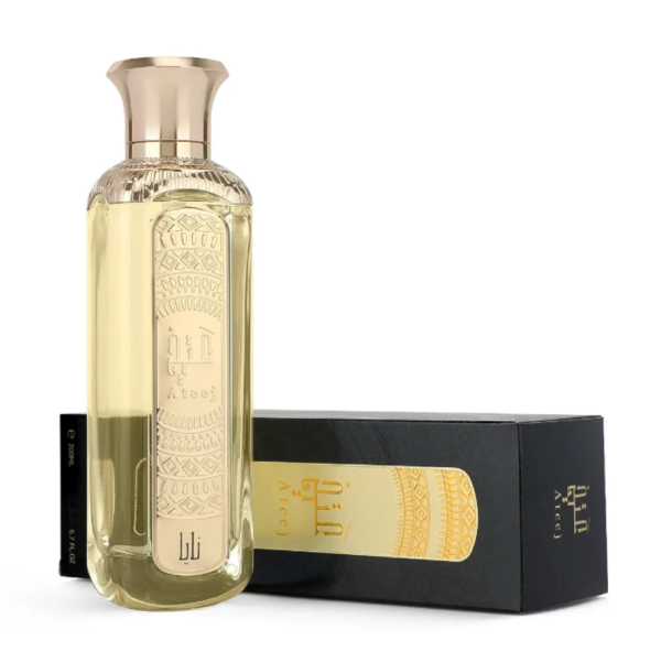 عطر نايا